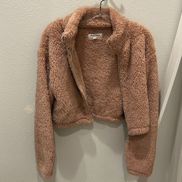 before sunrise cropped sherpa zip up jacket - Picture 4 of 6